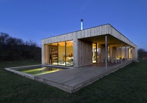 Weekender by Marketa Cjthamlova